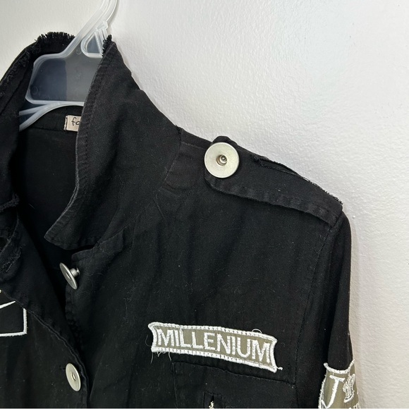 Fantaisy Woman’s Black Utility Jacket w/ Y2K Patch Detail – Size L - Picture 12 of 12